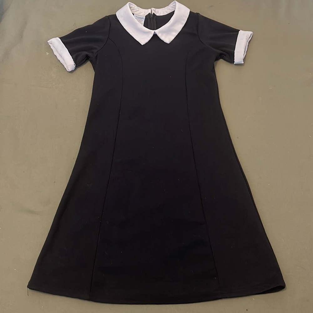 SPIRIT Wednesday Halloween Girls size 14-16” Costume DRESS  black/white color